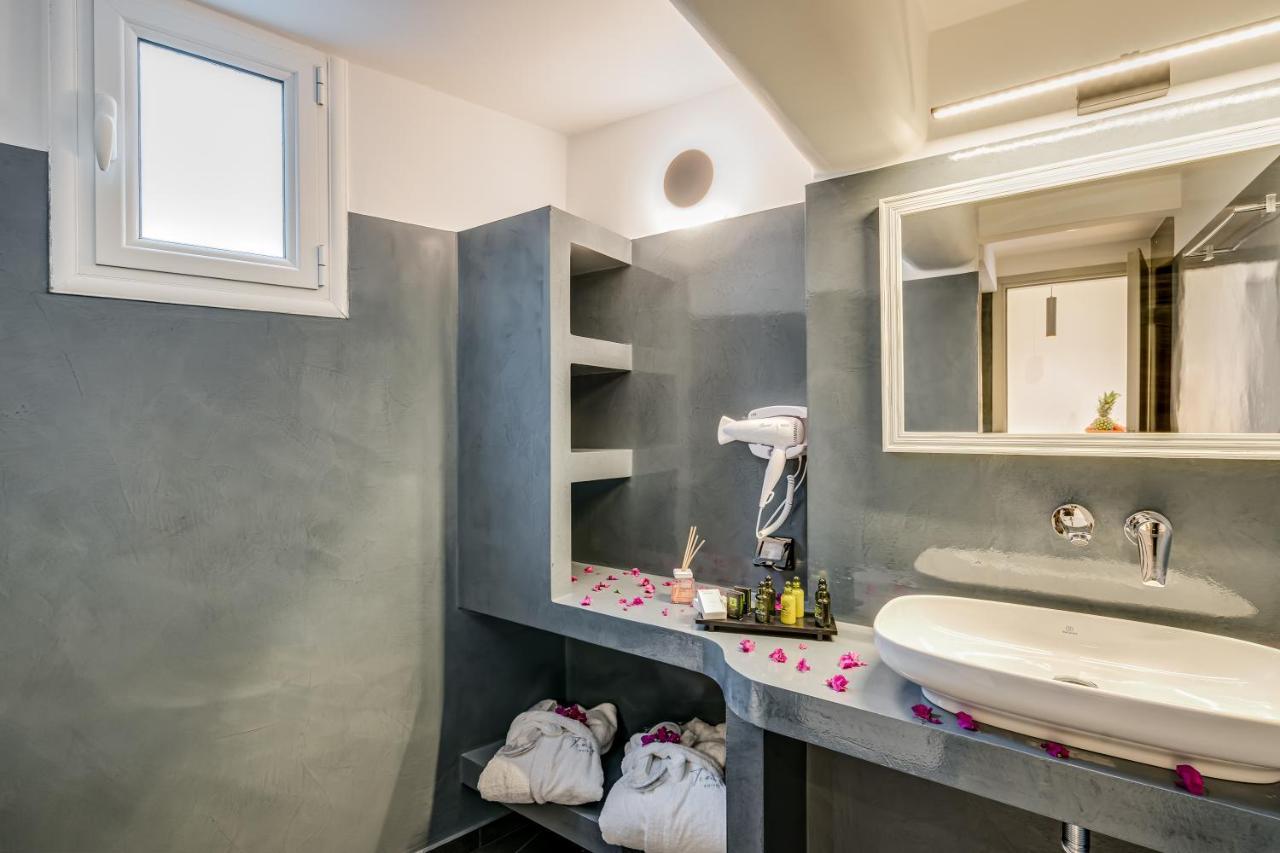 Tiara Suites Santorini Тира Экстерьер фото