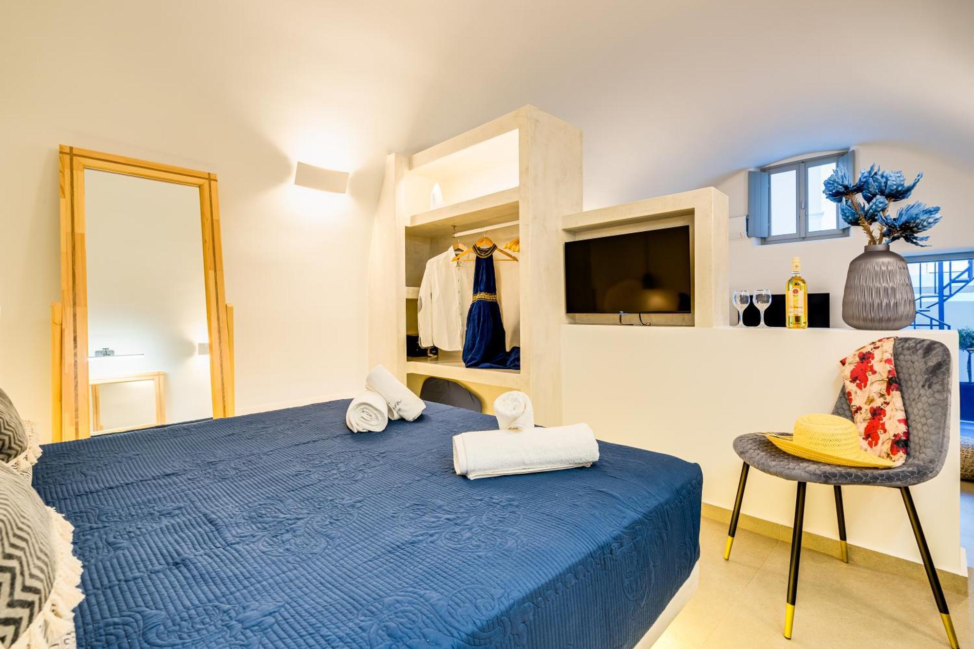 Tiara Suites Santorini Тира Экстерьер фото